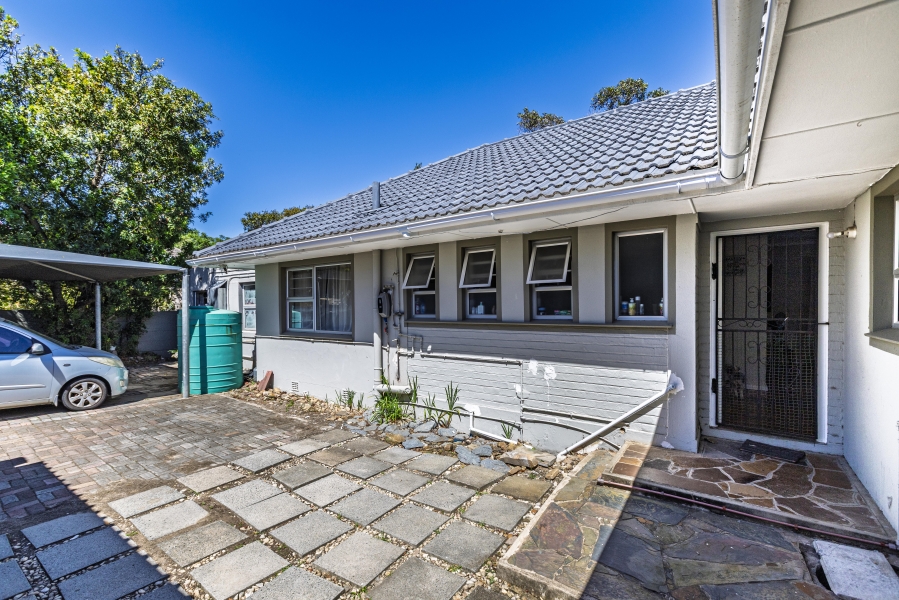 3 Bedroom Property for Sale in Beacon Bay Eastern Cape